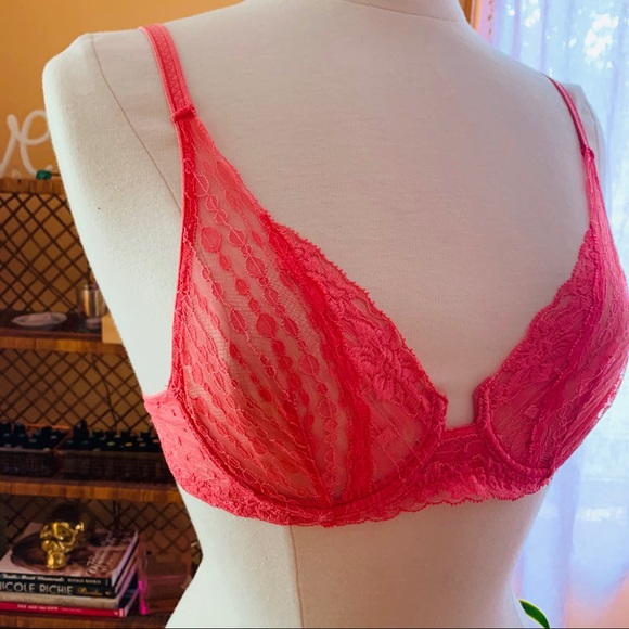 La Perla Other - 3 for $20 🙂 La Perla Pink Lace Bra
